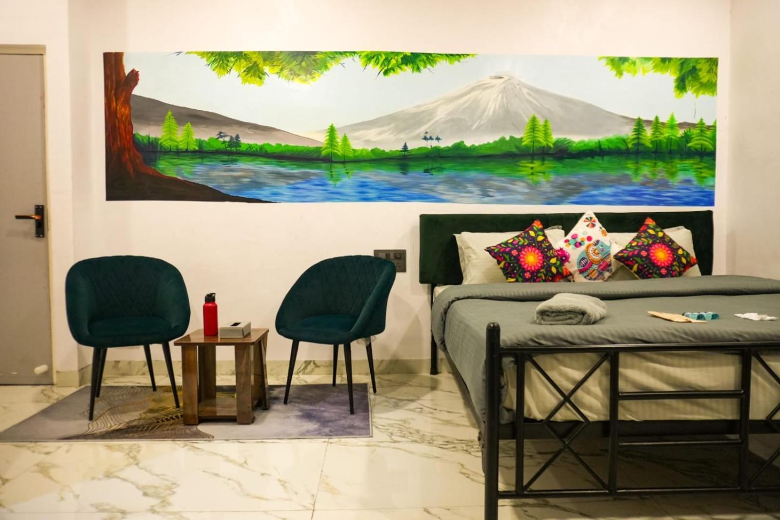 Funky Backpackers Hotel Udaipur Ngoại thất bức ảnh